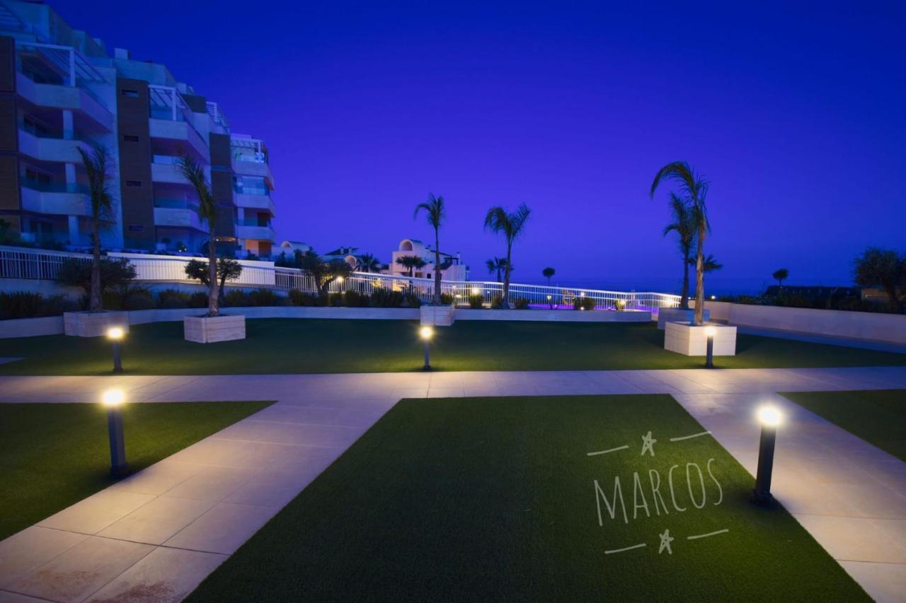 Apartment By The Sea Calaceite Торрокс-Коста Экстерьер фото